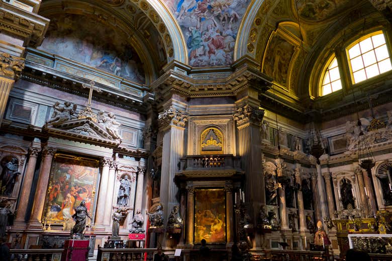 Visitando a Capela do Tesouro de San Gennaro